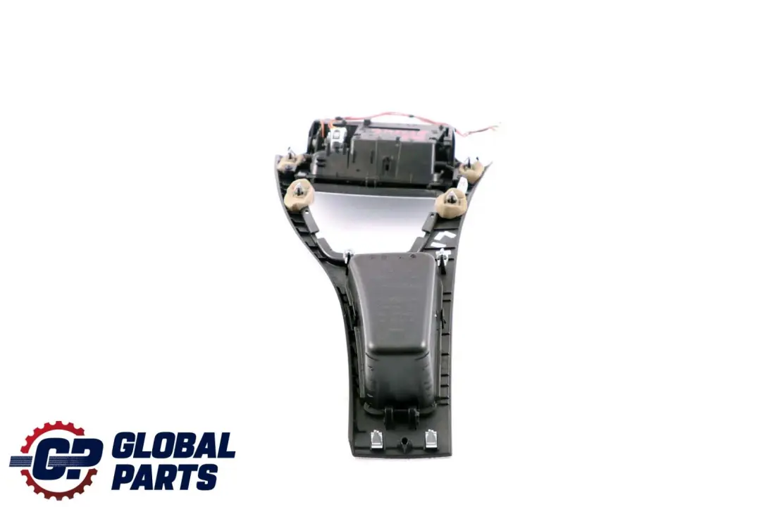 Centre Console Trim Ashtray Glacier Silber Silver to BMW 3 Series E90 E91 Cover with Part number 6970136 BMW 3 Series E90 E91 Cover Centre Console Trim Ashtray Glacier Silber Silver - SKU rhd-9145138 - Part number 6970136