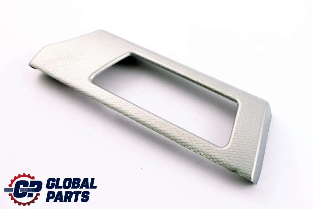 Dashboard Aluminium Right O/S Glacier Silver to BMW 5 Series E90 E91 E92 LCI Cover with Part number 9148068 BMW 5 Series E90 E91 E92 LCI Cover Dashboard Aluminium Right O/S Glacier Silver - SKU rhd-9148068-5 - Part number 9148068