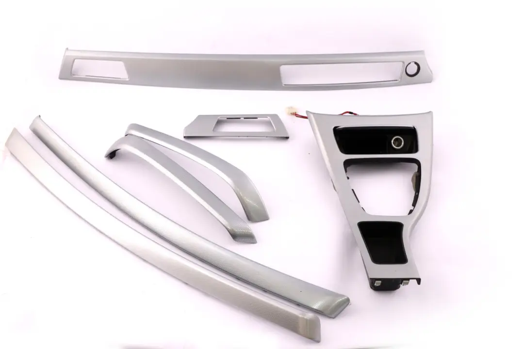 Set Cover Dash Trim Strip Aluminium Glacier Silber Silver to BMW 3 Series 12 E90 with Part number 9148070 BMW 3 Series 12 E90 Set Cover Dash Trim Strip Aluminium Glacier Silber Silver - SKU rhd-9148070-12 - Part number 9148070