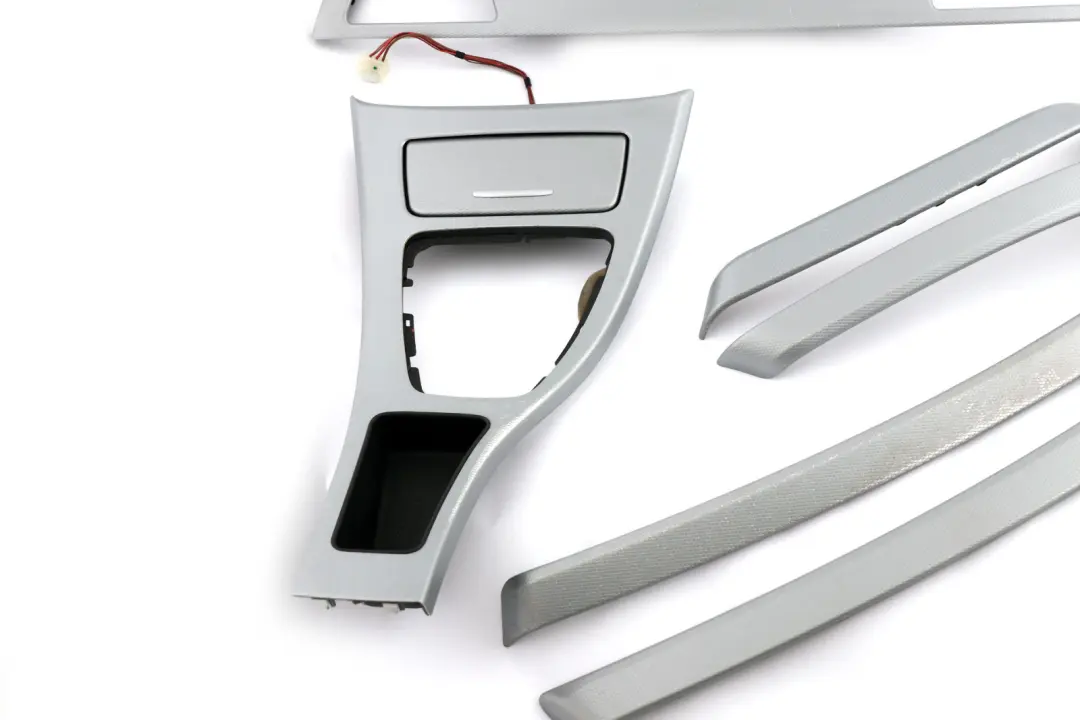 Set Cover Dash Trim Strip Aluminium Glacier Silber to BMW 3 Series 4 E90 with Part number 9148070 BMW 3 Series 4 E90 Set Cover Dash Trim Strip Aluminium Glacier Silber - SKU rhd-9148070-4 - Part number 9148070