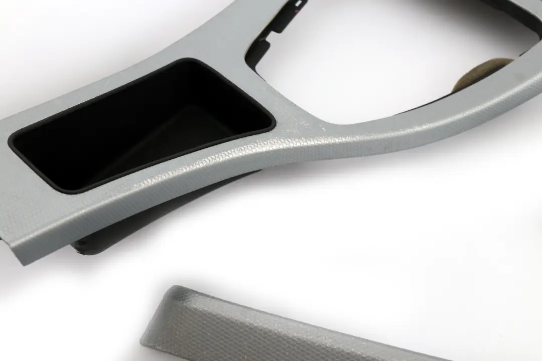 Set Cover Dash Trim Strip Aluminium Glacier Silber to BMW 3 Series 4 E90 with Part number 9148070 BMW 3 Series 4 E90 Set Cover Dash Trim Strip Aluminium Glacier Silber - SKU rhd-9148070-4 - Part number 9148070