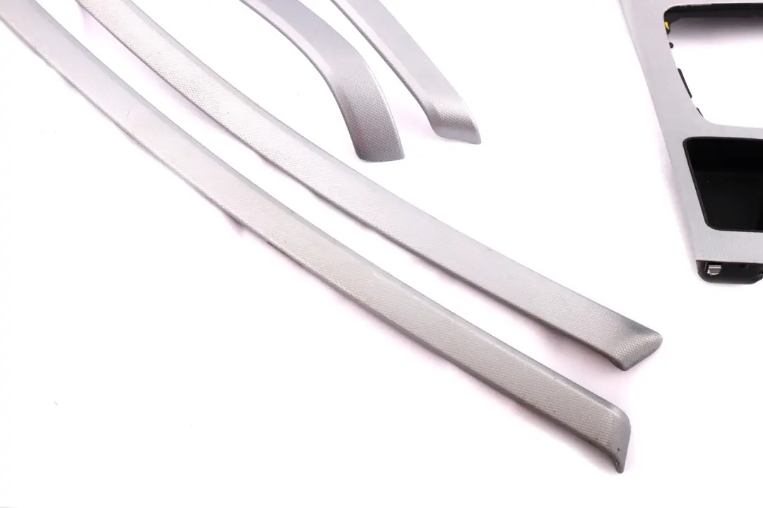 Set Cover Dash Trim Strip Aluminium Glacier Silber to BMW 3 Series 5 E90 with Part number 9148070 BMW 3 Series 5 E90 Set Cover Dash Trim Strip Aluminium Glacier Silber - SKU rhd-9148070-5 - Part number 9148070