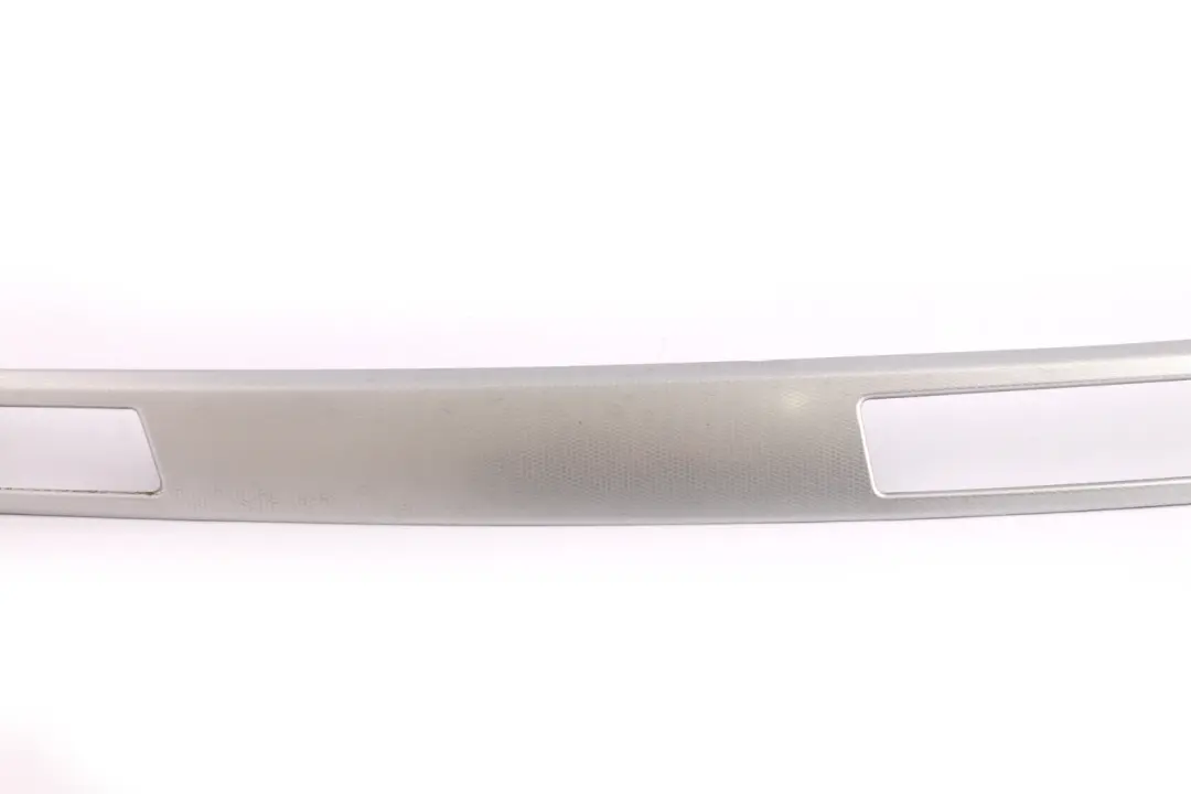 Trim Dashboard Aluminium Left N/S Glacier Silver to BMW 3 Series 7 E90 Cover with Part number 9148070 BMW 3 Series 7 E90 Cover Trim Dashboard Aluminium Left N/S Glacier Silver - SKU rhd-9148070-7 - Part number 9148070
