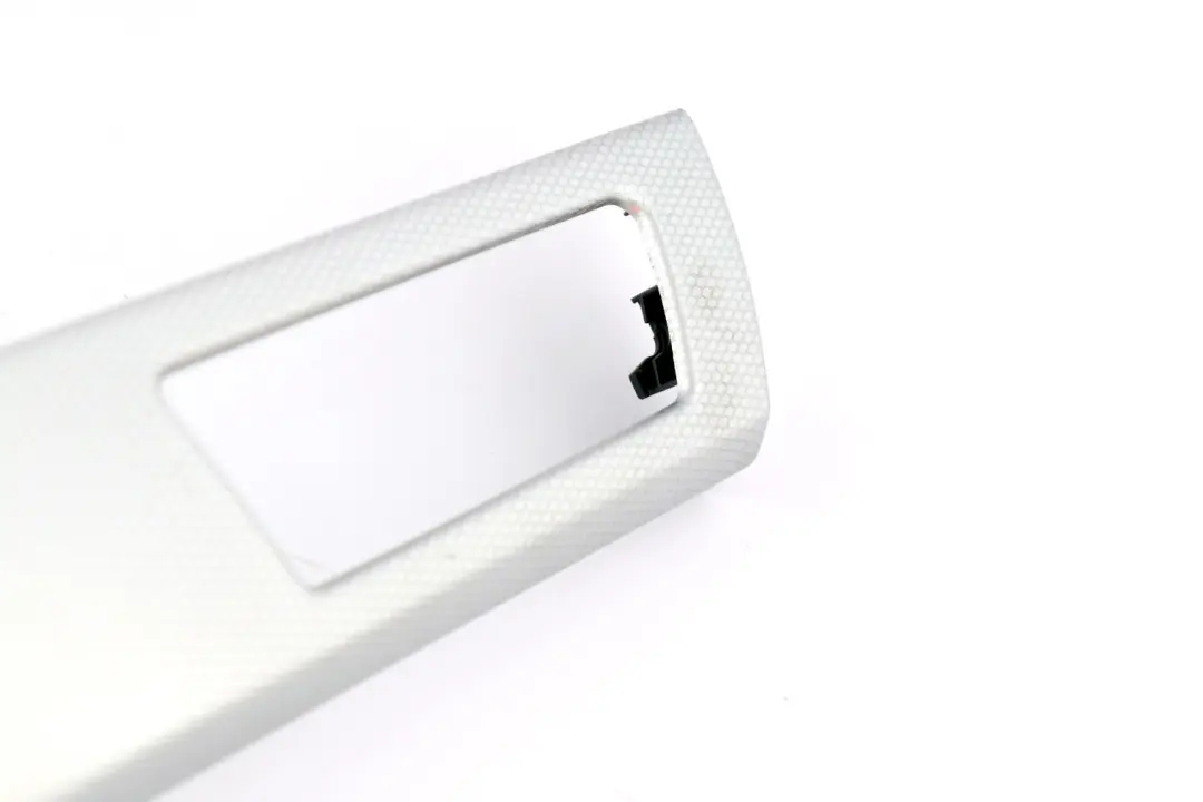 Trim Dashboard Aluminium Left N/S Glacier Silver to BMW 3 Series 9 E90 E91 Cover with Part number 9148070 BMW 3 Series 9 E90 E91 Cover Trim Dashboard Aluminium Left N/S Glacier Silver - SKU rhd-9148070-9 - Part number 9148070