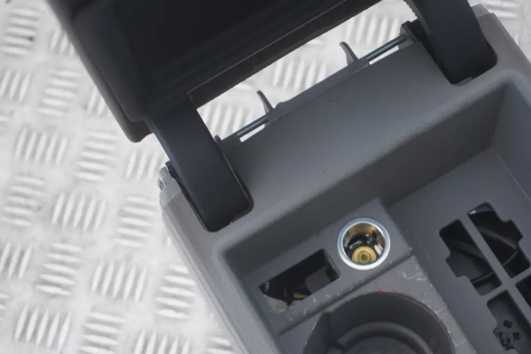 BMW 3 Series E90 E91 E92 E93 Grau Grey Centre Console Armrest - SKU rhd-9153216 - Part number 9153216