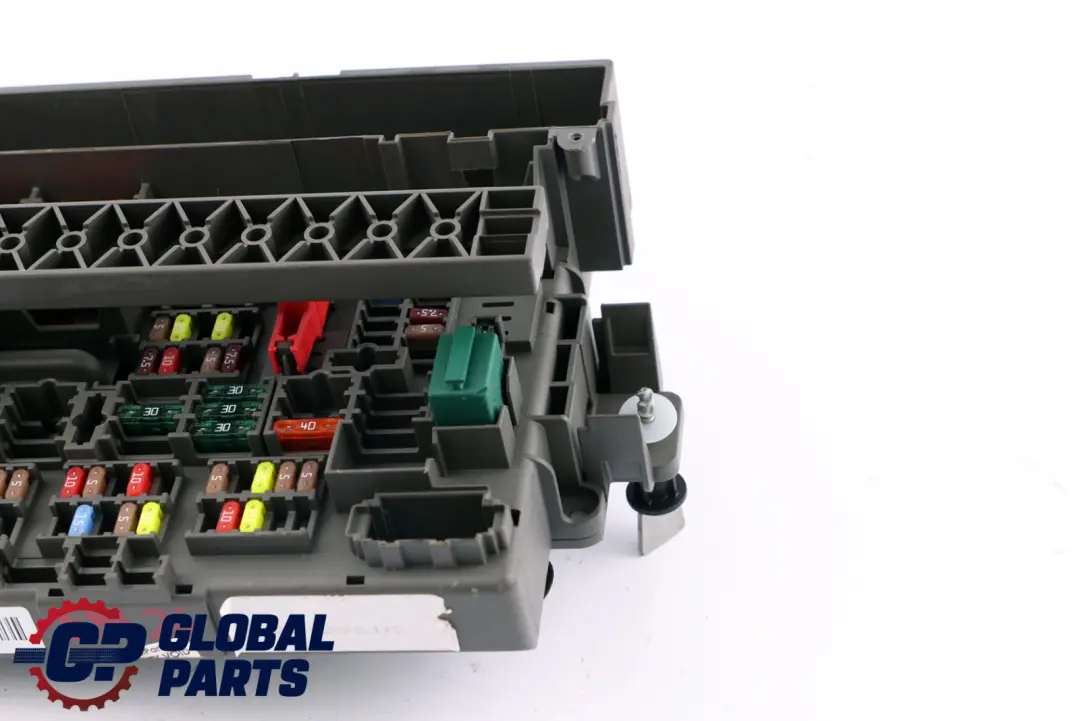 Distribution Fuse Box Front to BMW Z4 Series E89 Roadster Cabrio Power with Part number 9154971 BMW Z4 Series E89 Roadster Cabrio Power Distribution Fuse Box Front - SKU rhd-9154971 - Part number 9154971