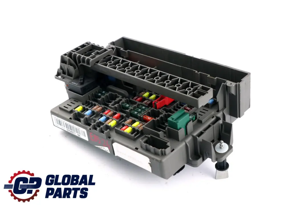 Distribution Fuse Box Front to BMW Z4 Series E89 Roadster Cabrio Power with Part number 9154971 BMW Z4 Series E89 Roadster Cabrio Power Distribution Fuse Box Front - SKU rhd-9154971 - Part number 9154971