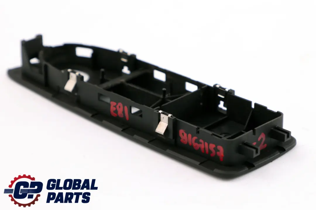 Trim Panel Switch Window Lifter Driver Side Right O/S to BMW 1 Series E81 E82 with Part number 9216529 BMW 1 Series E81 E82 Trim Panel Switch Window Lifter Driver Side Right O/S - SKU rhd-9167157-2 - Part number 9216529