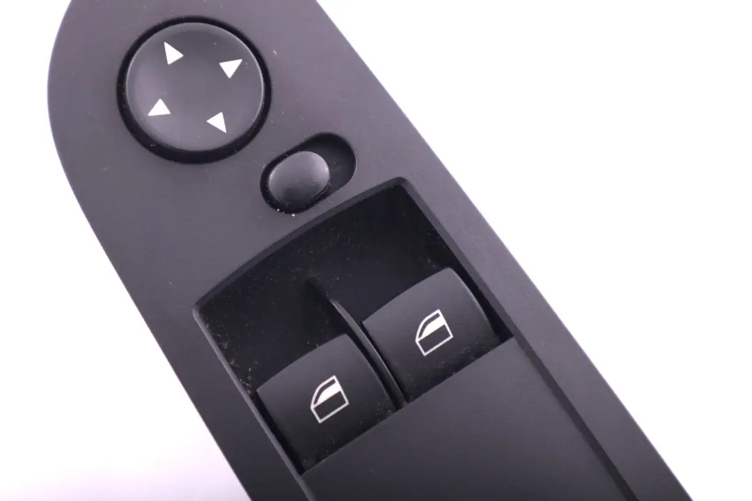 Switch Window Lifter Driver Side Right to BMW 1 Series E81 E82 with Part number 9167157 BMW 1 Series E81 E82 Switch Window Lifter Driver Side Right - SKU rhd-9167157 - Part number 9167157