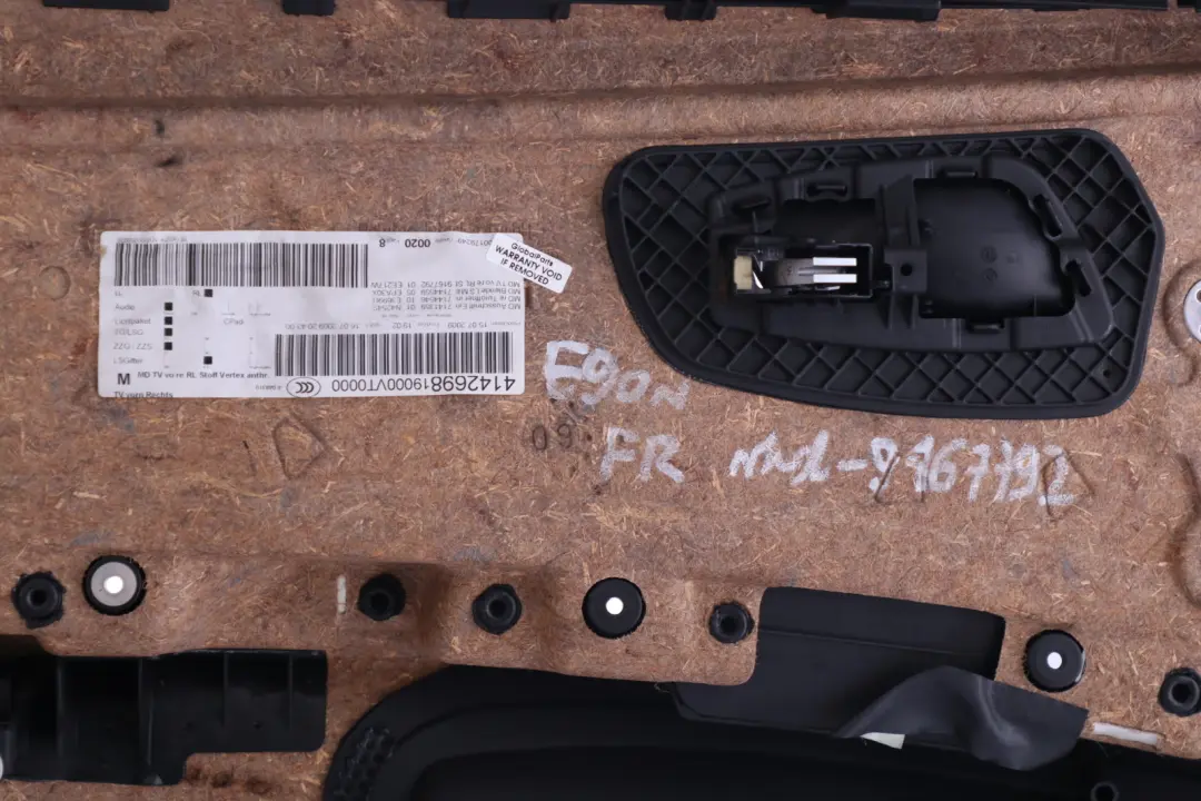 Front Right O/S Door Card Lining Cloth Anthracite to BMW 3 Series E90 E91 LCI with Part number 51419167792 BMW 3 Series E90 E91 LCI Front Right O/S Door Card Lining Cloth Anthracite - SKU rhd-9167792 - Part number 51419167792