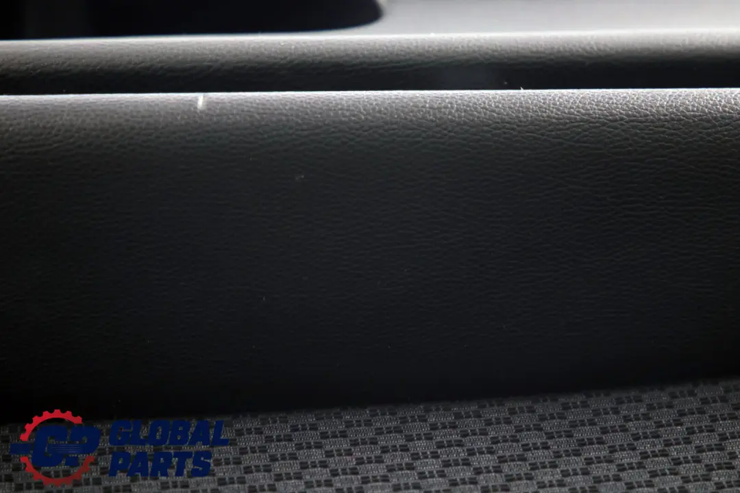 Front Left Door Card N/S Cloth Leather Impuls Trim Panel to BMW 3 E90 E91 LCI with Part number 9167813 BMW 3 E90 E91 LCI Front Left Door Card N/S Cloth Leather Impuls Trim Panel - SKU rhd-9167813 - Part number 9167813