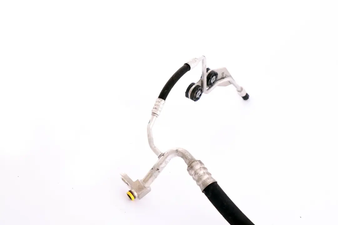 N47 Suction Pipe Coolant Hose 9181825 to BMW 5 Series E60 E61 LCI 520d with Part number 9171067 BMW 5 Series E60 E61 LCI 520d N47 Suction Pipe Coolant Hose 9181825 - SKU rhd-9171067 - Part number 9171067