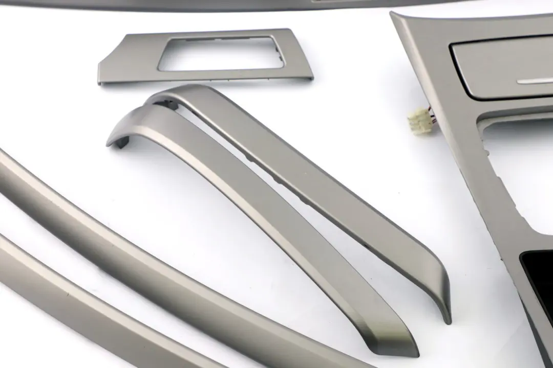 Set Complete Interior Decor Trim Strip Dash Cover Titan 90 to BMW 3 Series E90 E91 with Part number 9171794 BMW 3 Series E90 E91 Set Complete Interior Decor Trim Strip Dash Cover Titan 90 - SKU rhd-9171794 - Part number 9171794