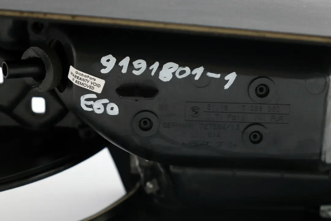 Centre Console Leather Armrest Part to BMW 5 Series E60 E61 1 Black with Part number 9191801 BMW 5 Series E60 E61 1 Black Centre Console Leather Armrest Part - SKU rhd-9191801-1 - Part number 9191801