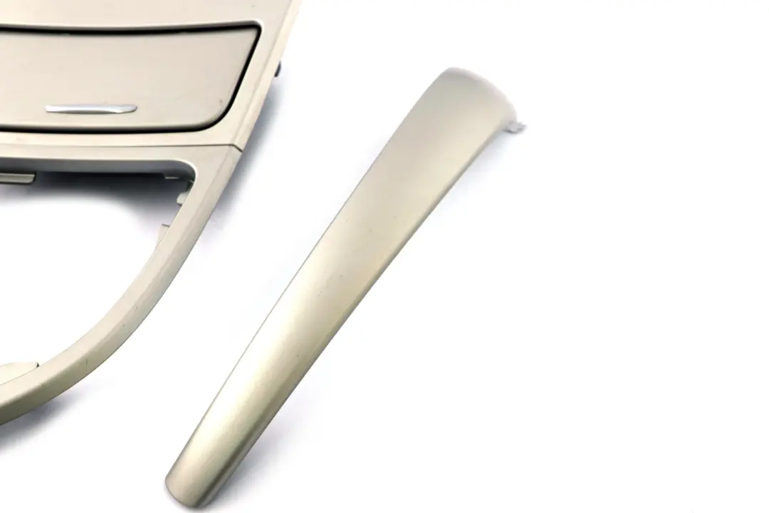 Set Ashtray Trim Cover Dashboard Dash Satinsilber Matt to BMW 1 Series E81 E82 E88 with Part number 9197190 BMW 1 Series E81 E82 E88 Set Ashtray Trim Cover Dashboard Dash Satinsilber Matt - SKU rhd-9197190 - Part number 9197190