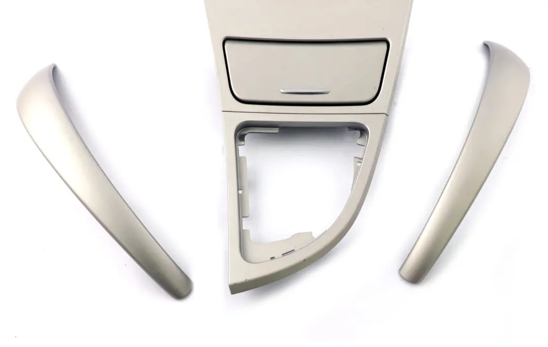 Set Ashtray Trim Cover Dashboard Dash Satinsilber Matt to BMW 1 Series E81 E82 E88 with Part number 9197190 BMW 1 Series E81 E82 E88 Set Ashtray Trim Cover Dashboard Dash Satinsilber Matt - SKU rhd-9197190 - Part number 9197190