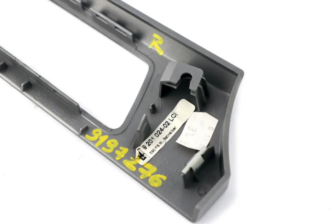 Decorative Dashboard Strip Right O/S Satinsilber to BMW 3 Series E90 E91 LCI E92 with Part number 9197276 BMW 3 Series E90 E91 LCI E92 Decorative Dashboard Strip Right O/S Satinsilber - SKU rhd-9197276 - Part number 9197276