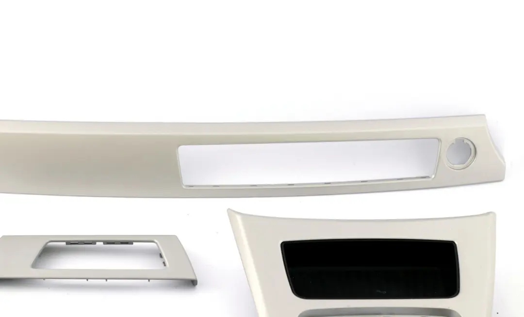 Set Trim Dashboard Console Strip Satin Silber Silver to BMW 3 Series E90 E91 LCI with Part number 9197278 BMW 3 Series E90 E91 LCI Set Trim Dashboard Console Strip Satin Silber Silver - SKU rhd-9197278 - Part number 9197278