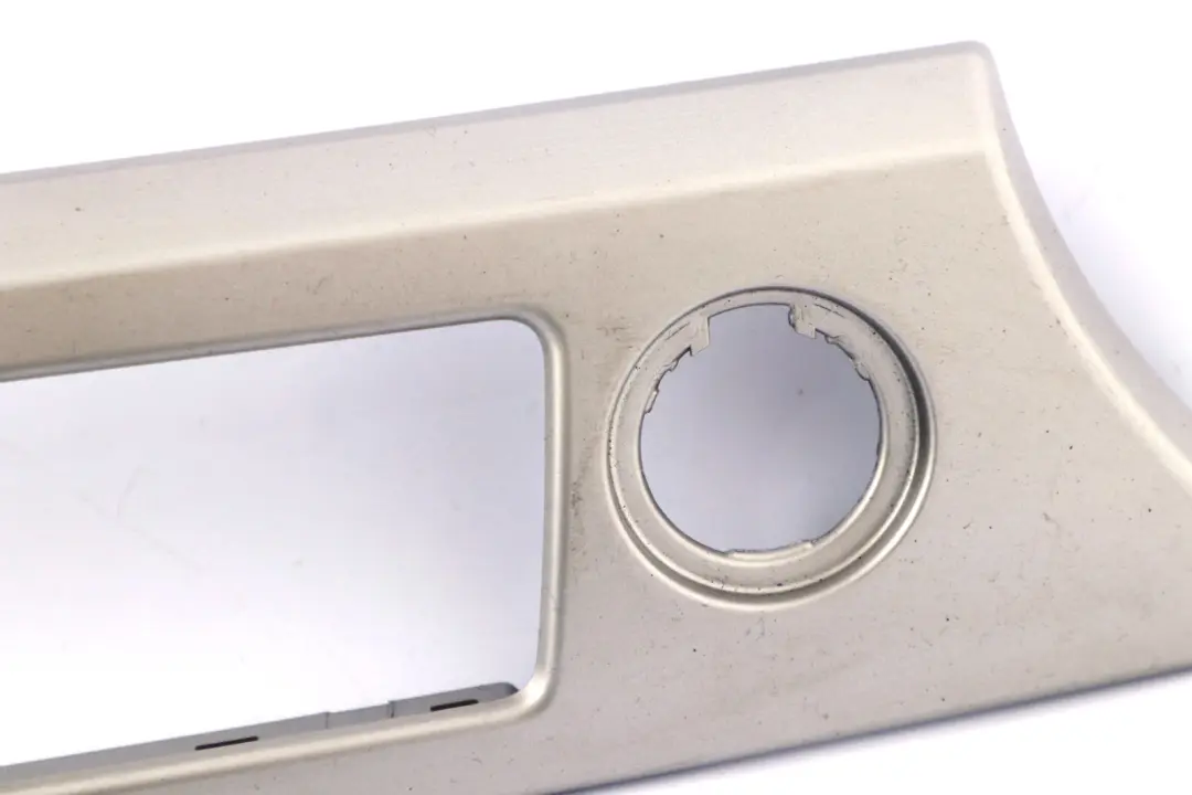 Set Trim Dashboard Console Strip Satin Silber Silver to BMW 3 Series E90 E91 LCI with Part number 9197278 BMW 3 Series E90 E91 LCI Set Trim Dashboard Console Strip Satin Silber Silver - SKU rhd-9197278 - Part number 9197278