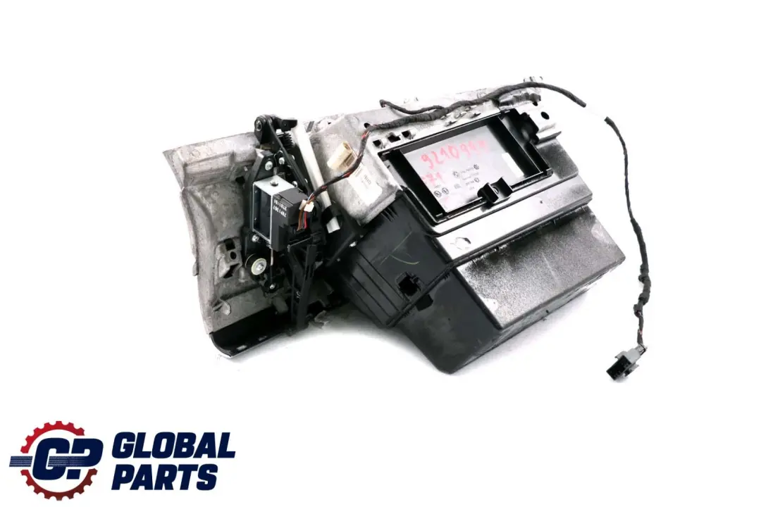 Dashboard Dash Glove Box Bamboo Grain Dark to BMW X6 Series E71 with Part number 9210999 BMW X6 Series E71 Dashboard Dash Glove Box Bamboo Grain Dark - SKU rhd-9210999 - Part number 9210999