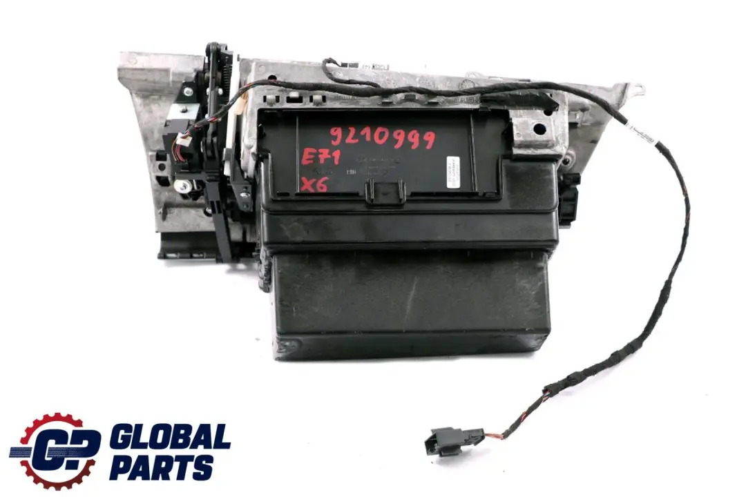 Dashboard Dash Glove Box Bamboo Grain Dark to BMW X6 Series E71 with Part number 9210999 BMW X6 Series E71 Dashboard Dash Glove Box Bamboo Grain Dark - SKU rhd-9210999 - Part number 9210999