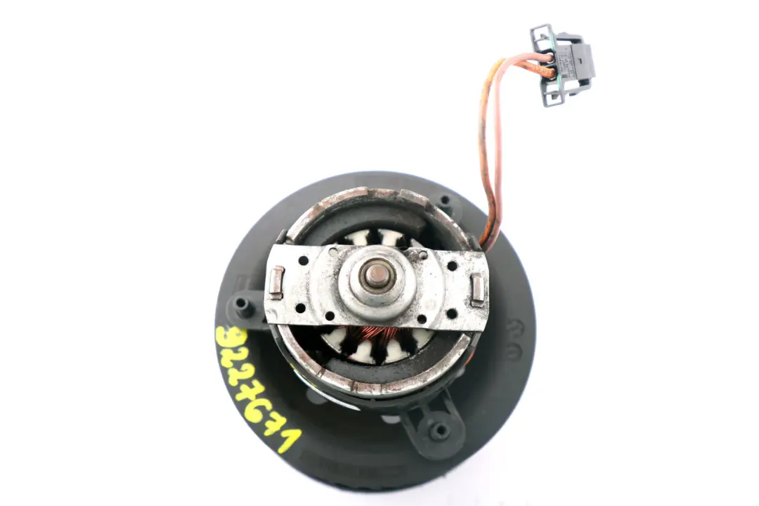 Heater Fan Blower Unit to BMW 1 X1 3 Z4 Series E81 E82 E87 E90 E90N E91 E92 E93 with Part number 9227671 BMW 1 X1 3 Z4 Series E81 E82 E87 E90 E90N E91 E92 E93 Heater Fan Blower Unit - SKU rhd-9227671-1 - Part number 9227671