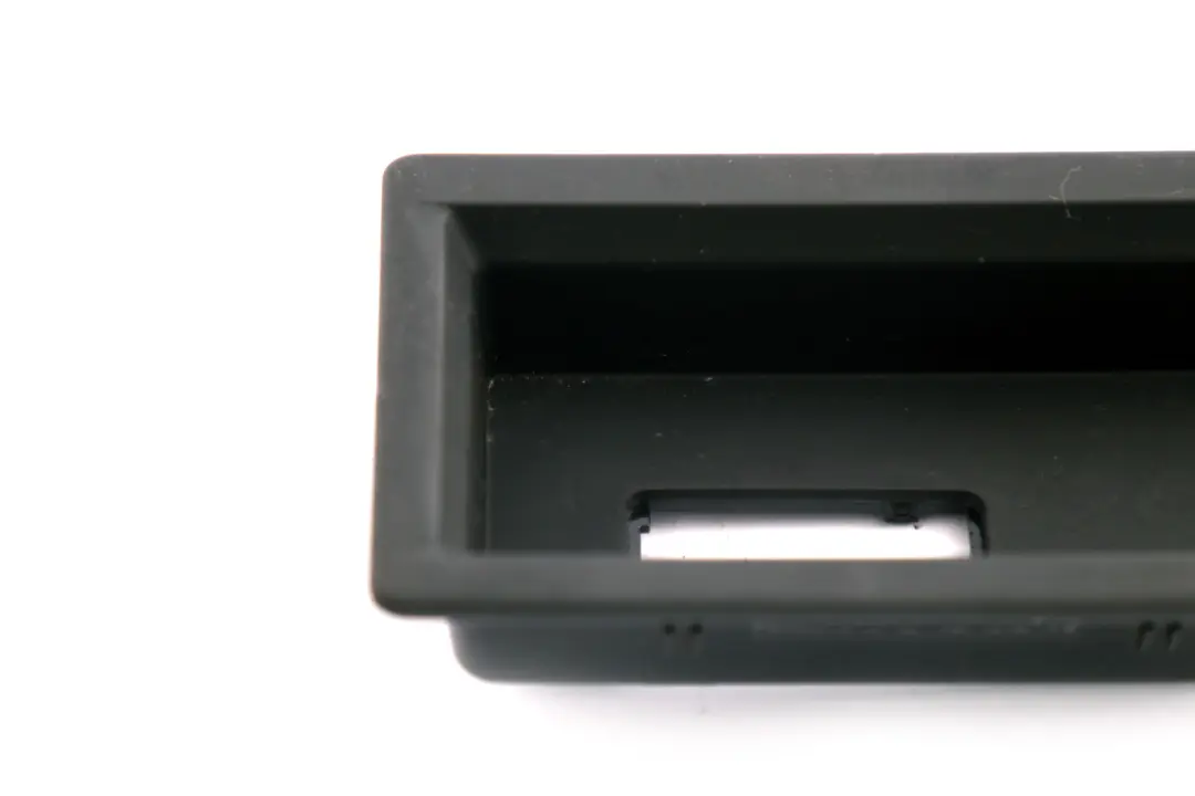 Auxiliary Aux Socket Trim Black to BMW 1 2 3 4 Series F20 F22 F30 F31 F33 with Part number 9207358 BMW 1 2 3 4 Series F20 F22 F30 F31 F33 Auxiliary Aux Socket Trim Black - SKU rhd-9230127 - Part number 9207358