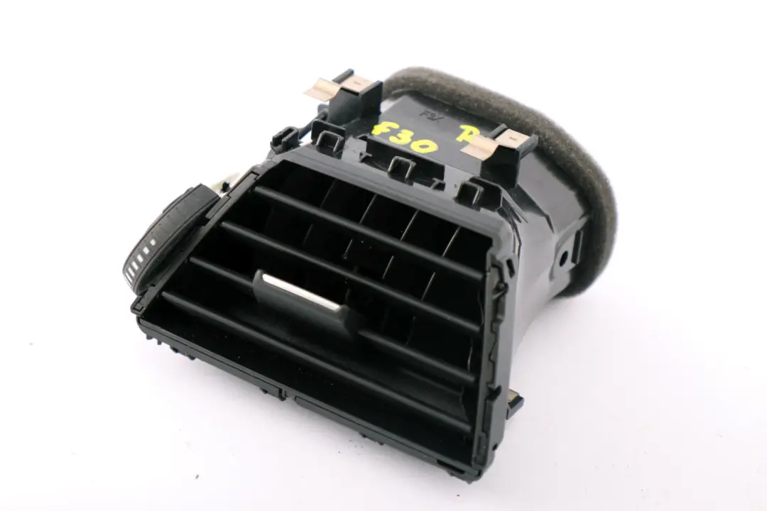 Dashboard Fresh Air Grille Front Right O/S to BMW 3 4 Series F30 F31 F32 with Part number 9231995 BMW 3 4 Series F30 F31 F32 Dashboard Fresh Air Grille Front Right O/S - SKU rhd-9231995 - Part number 9231995