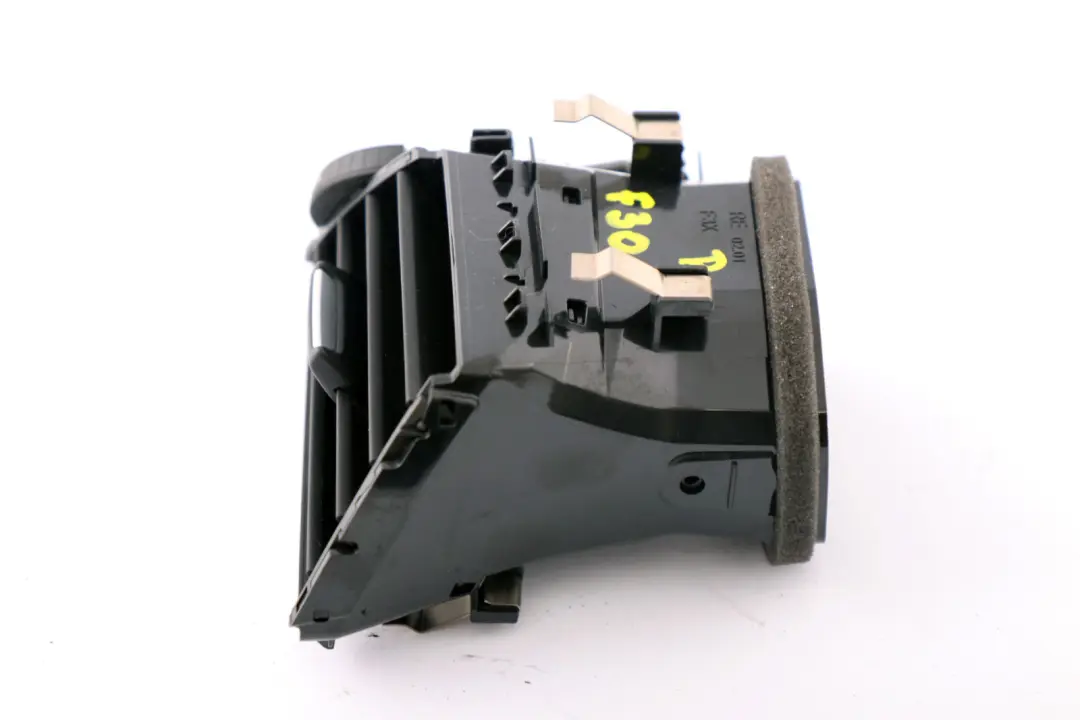 Dashboard Fresh Air Grille Front Right O/S to BMW 3 4 Series F30 F31 F32 with Part number 9231995 BMW 3 4 Series F30 F31 F32 Dashboard Fresh Air Grille Front Right O/S - SKU rhd-9231995 - Part number 9231995