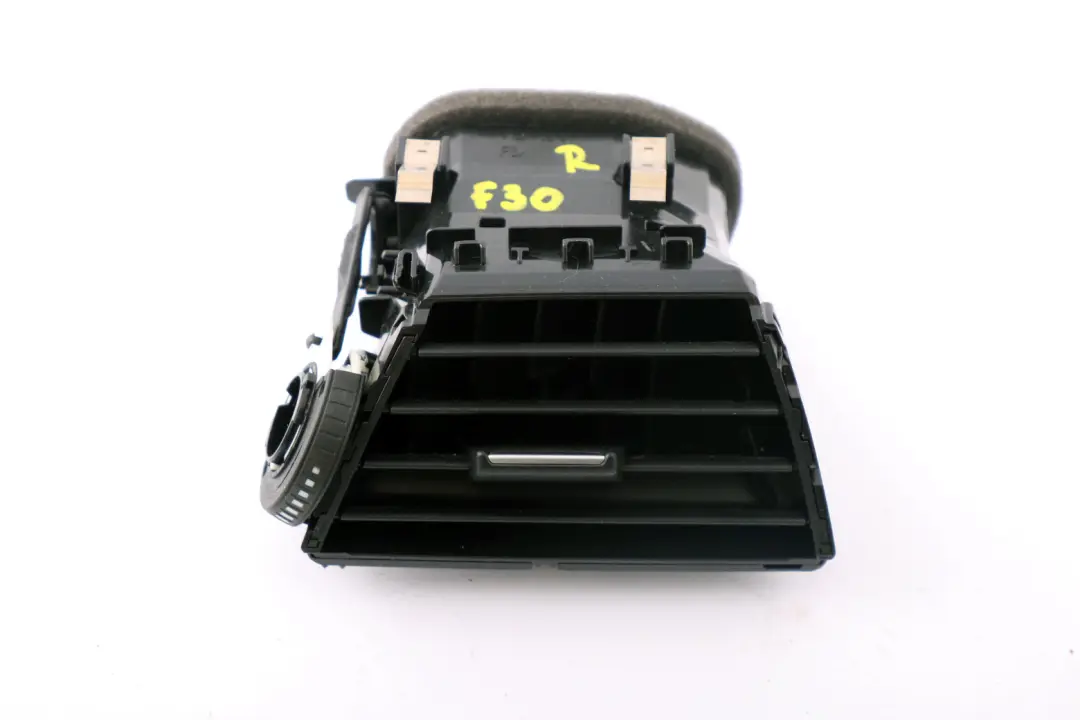 Dashboard Fresh Air Grille Front Right O/S to BMW 3 4 Series F30 F31 F32 with Part number 9231995 BMW 3 4 Series F30 F31 F32 Dashboard Fresh Air Grille Front Right O/S - SKU rhd-9231995 - Part number 9231995