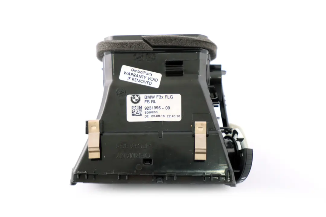 Dashboard Fresh Air Grille Front Right O/S to BMW 3 4 Series F30 F31 F32 with Part number 9231995 BMW 3 4 Series F30 F31 F32 Dashboard Fresh Air Grille Front Right O/S - SKU rhd-9231995 - Part number 9231995