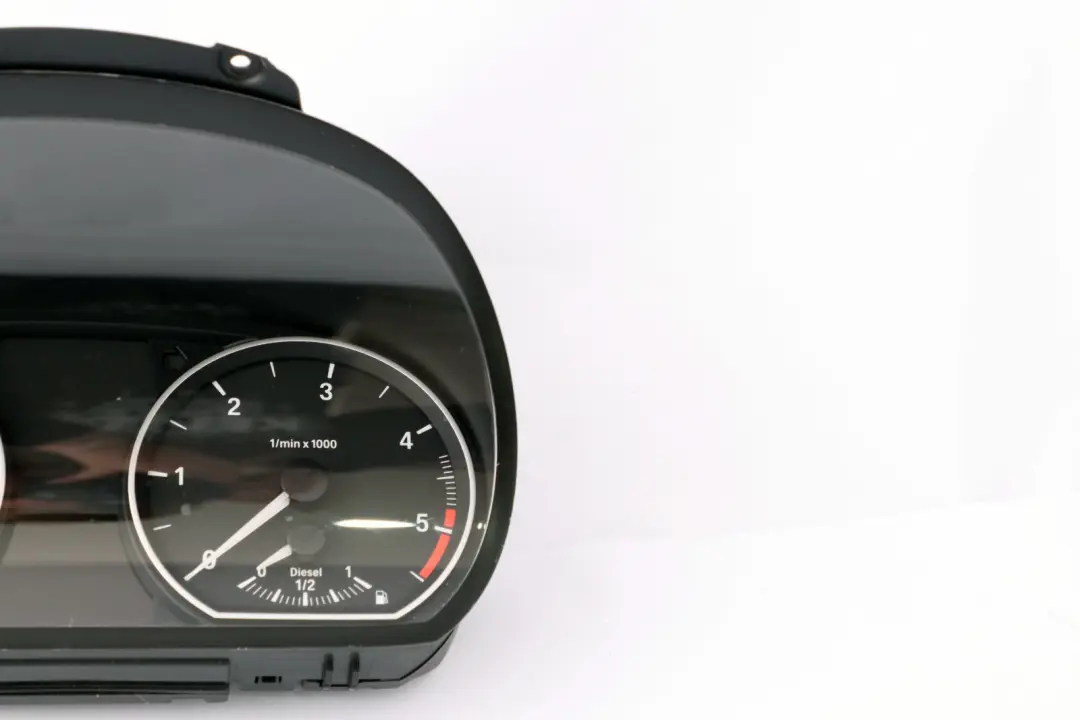 BMW 1 Series E81 E87 E88 Diesel Instrument Cluster Speedo Meter Clocks - SKU rhd-9242333 - Part number 9242333