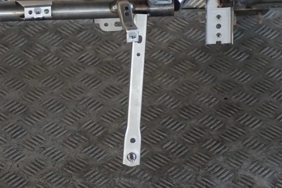 BMW 3 4 Series F30 F32 Dashboard Dash Instrument Panel Carrier Holder Bracket - SKU rhd-9291318 - Part number 9280229