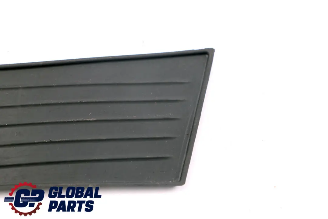 Insert Mat Rubber Storage Panel Centre Armrest to BMW X1 X2 Series F39 F48 with Part number 9335201 BMW X1 X2 Series F39 F48 Insert Mat Rubber Storage Panel Centre Armrest - SKU rhd-9335201 - Part number 9335201