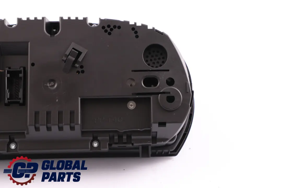 Instrument Cluster Petrol Speedometer Manual MPH to BMW Z4 Series E89 with Part number 9347666 BMW Z4 Series E89 Instrument Cluster Petrol Speedometer Manual MPH - SKU rhd-9347666 - Part number 9347666