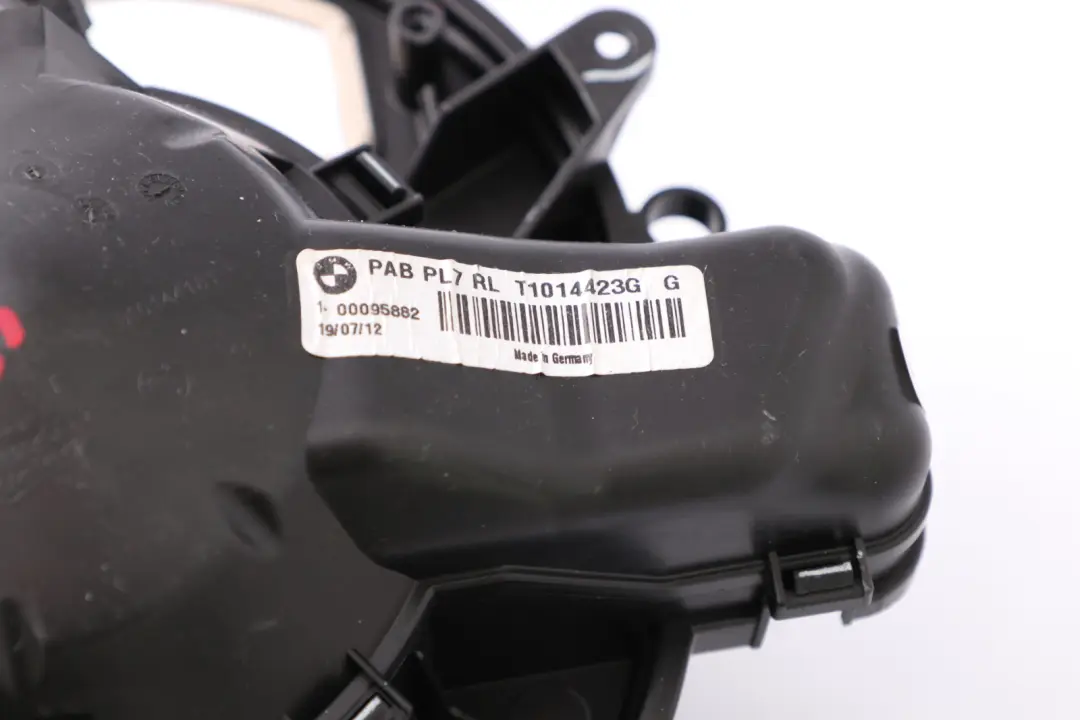 Heater Fan Blower Unit Air Conditioning to BMW 1 3 Series F20 F21 F30 F31 with Part number 9350396 BMW 1 3 Series F20 F21 F30 F31 Heater Fan Blower Unit Air Conditioning - SKU rhd-9350396 - Part number 9350396