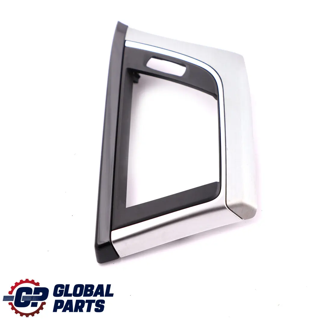 Dashboard Air Vent Right O/S Nozzle Alu Brushed Cover to BMW 3 Series F30 F31 with Part number 9354342 BMW 3 Series F30 F31 Dashboard Air Vent Right O/S Nozzle Alu Brushed Cover - SKU rhd-9354342 - Part number 9354342