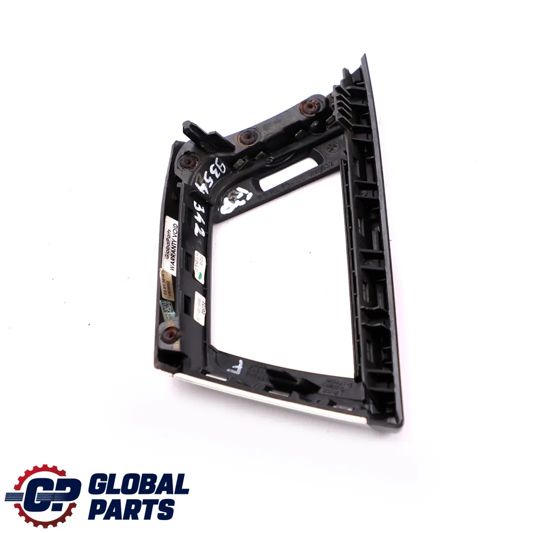 Dashboard Air Vent Right O/S Nozzle Alu Brushed Cover to BMW 3 Series F30 F31 with Part number 9354342 BMW 3 Series F30 F31 Dashboard Air Vent Right O/S Nozzle Alu Brushed Cover - SKU rhd-9354342 - Part number 9354342