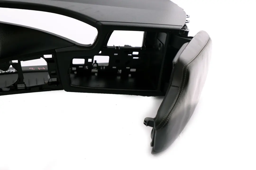 Centre Console Schwarz Black Leather to BMW 3 4 Series F30 F31 F32 F33 with Part number 9360531 BMW 3 4 Series F30 F31 F32 F33 Centre Console Schwarz Black Leather - SKU rhd-9360531 - Part number 9360531