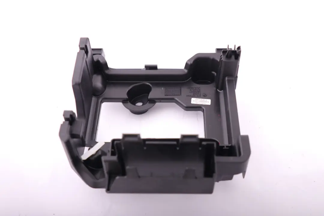 Bracket Fuse Distribution Box to BMW Mini Cooper One F55 F56 F57 with Part number 9379324 BMW Mini Cooper One F55 F56 F57 Bracket Fuse Distribution Box - SKU rhd-9379324 - Part number 9379324