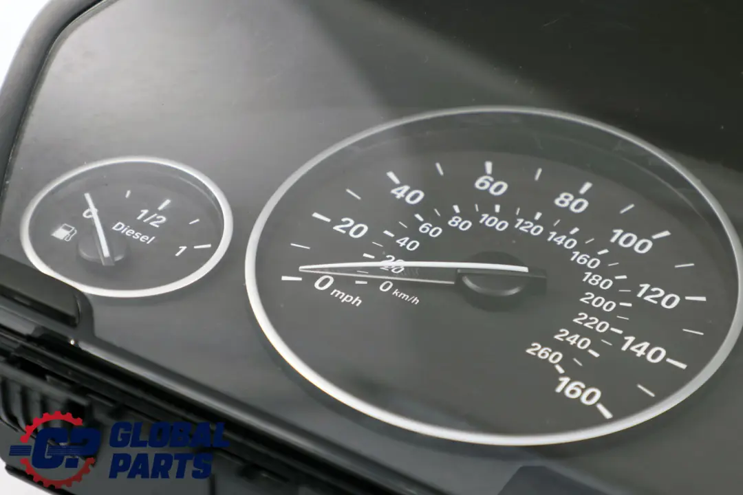 BMW 3 4 F30 F32 Diesel Instrument Cluster Speedo Clocks Automatic - SKU rhd-9382175 - Part number 9382175