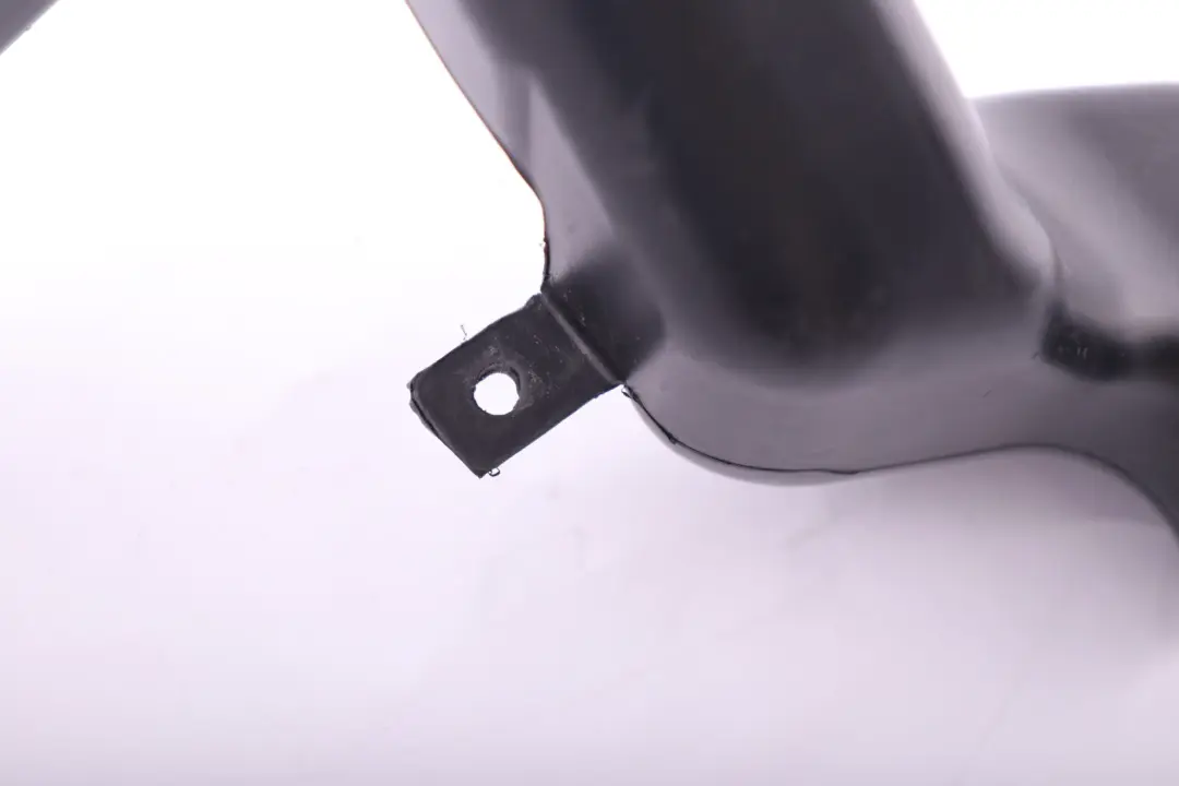 Cold Air Vent Duct Left N/S to Mini R60 R61 with Part number 9804289 Mini R60 R61 Cold Air Vent Duct Left N/S - SKU rhd-9804289 - Part number 9804289