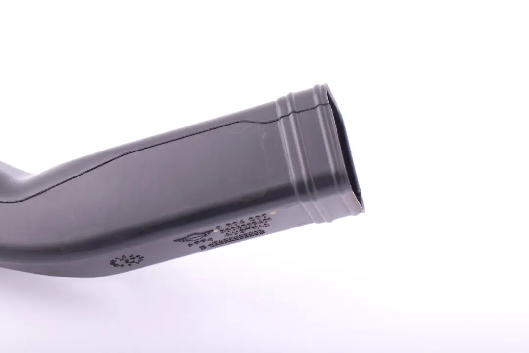 Cold Air Vent Duct Right O/S to Mini R60 R61 with Part number 9804290 Mini R60 R61 Cold Air Vent Duct Right O/S - SKU rhd-9804290 - Part number 9804290