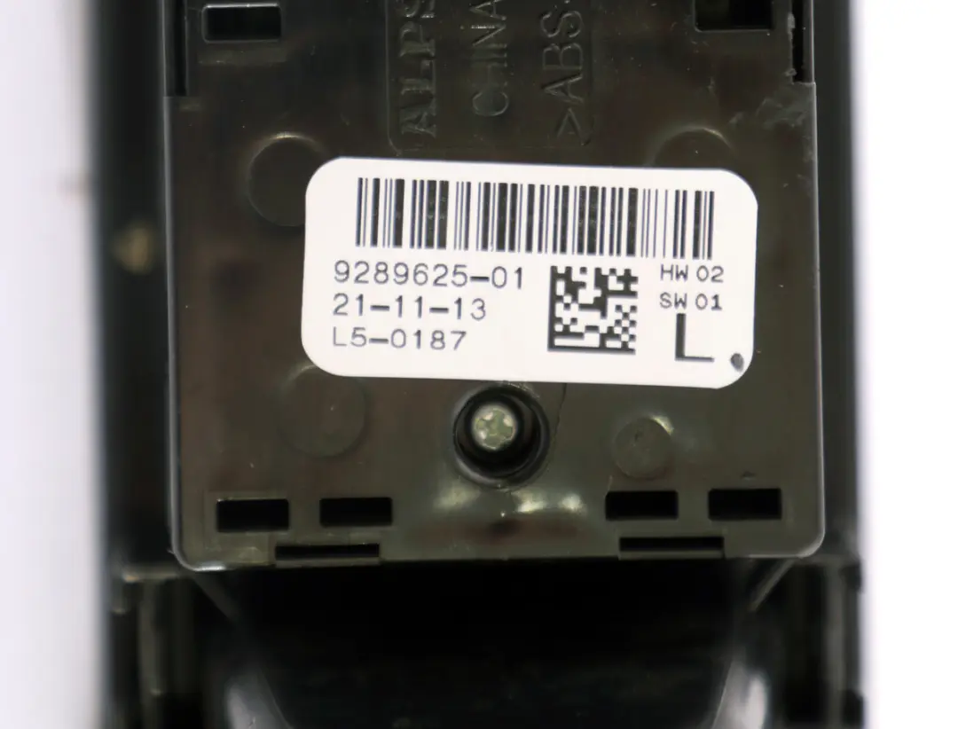 Window Lifter Switch Chrome Right O/S 9354860 to Mini Paceman R61 with Part number 9811060 Mini Paceman R61 Window Lifter Switch Chrome Right O/S 9354860 - SKU rhd-9811060 - Part number 9811060