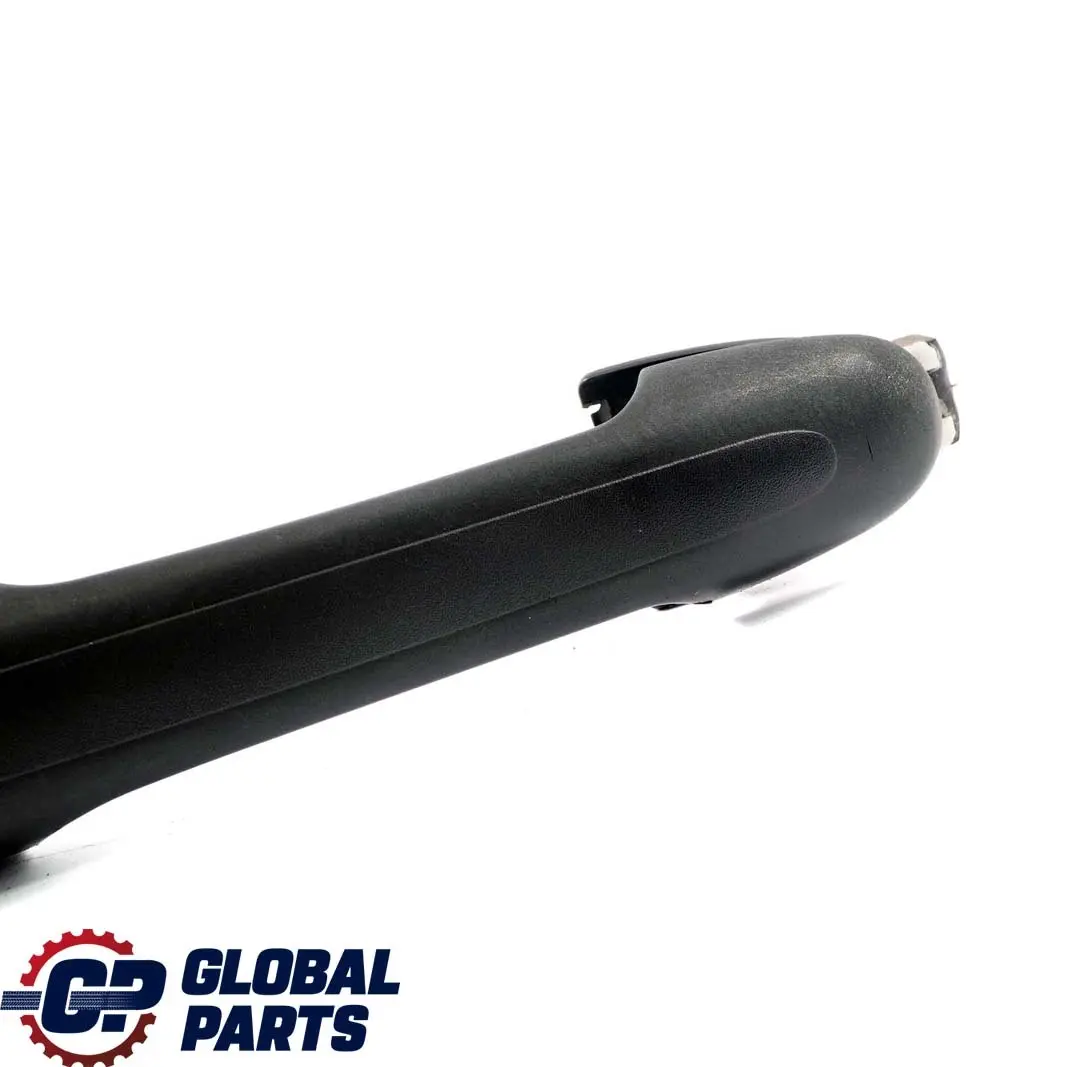 Poignee exterieure de porte avant gauche appretee pour Mercedes Vito W639 à propos du numéro de pièce A0007602559 Mercedes Vito W639 Poignee exterieure de porte avant gauche appretee - SKU A0007602559 - Numéro de pièce A0007602559