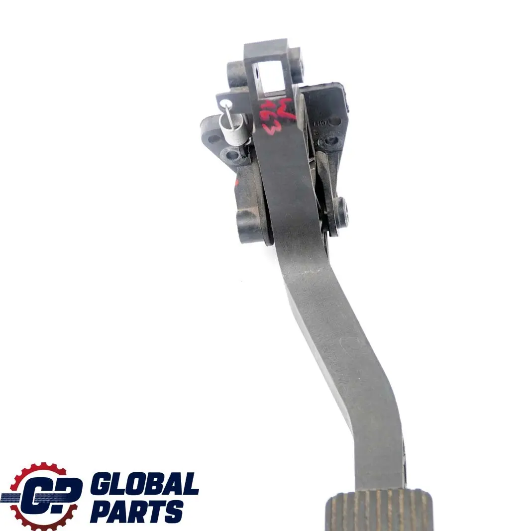 Mercedes-Benz M ML W163 Accelerator Gas Throttle Pedal Bracket to with Part number A1633000804 Mercedes-Benz M ML W163 Accelerator Gas Throttle Pedal Bracket - SKU rhd-A1633000804 - Part number A1633000804