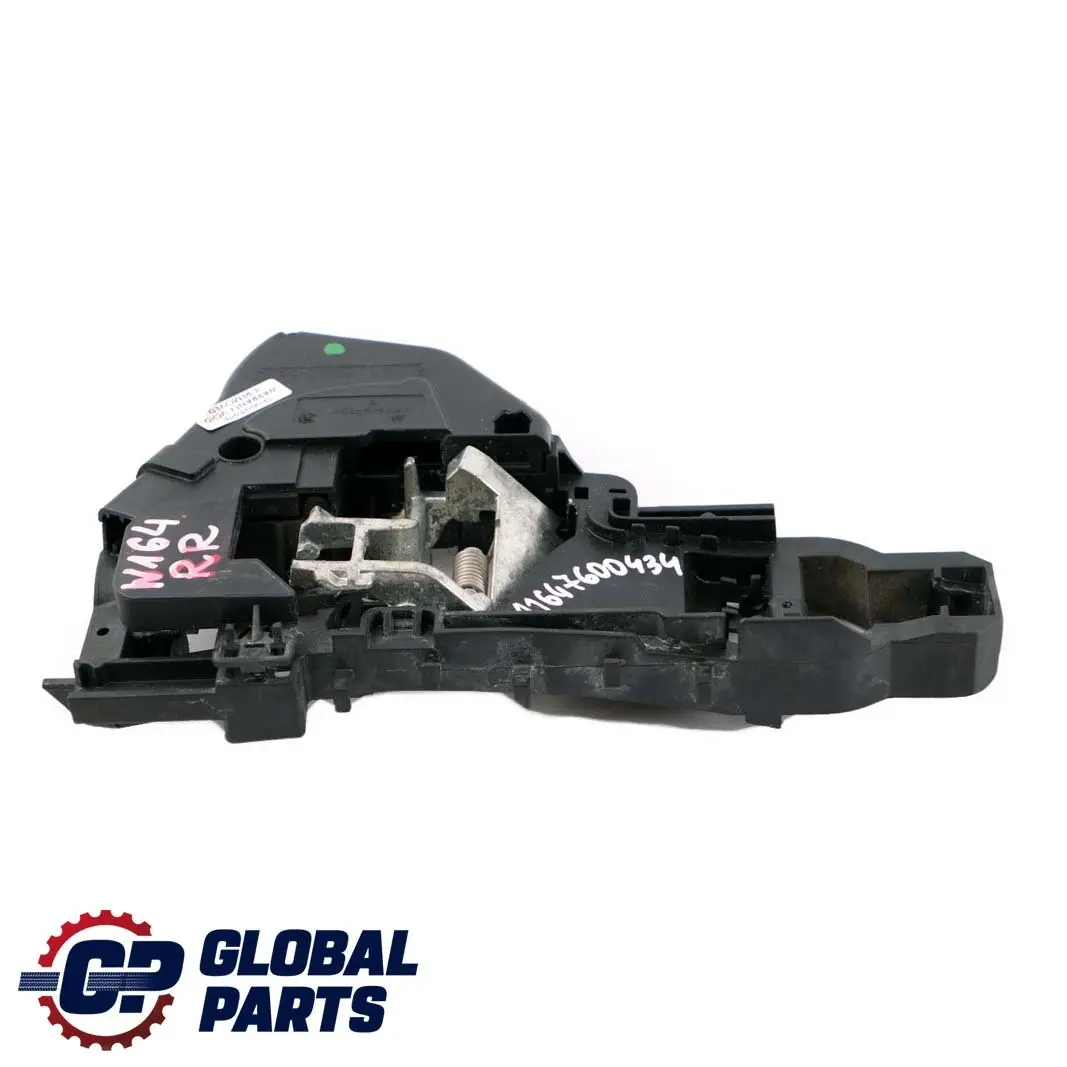  Mercedes-Benz Classe M ML W164 Base porta maniglia posteriore destra - SKU A1647600434 - Numero di parte A1647600434