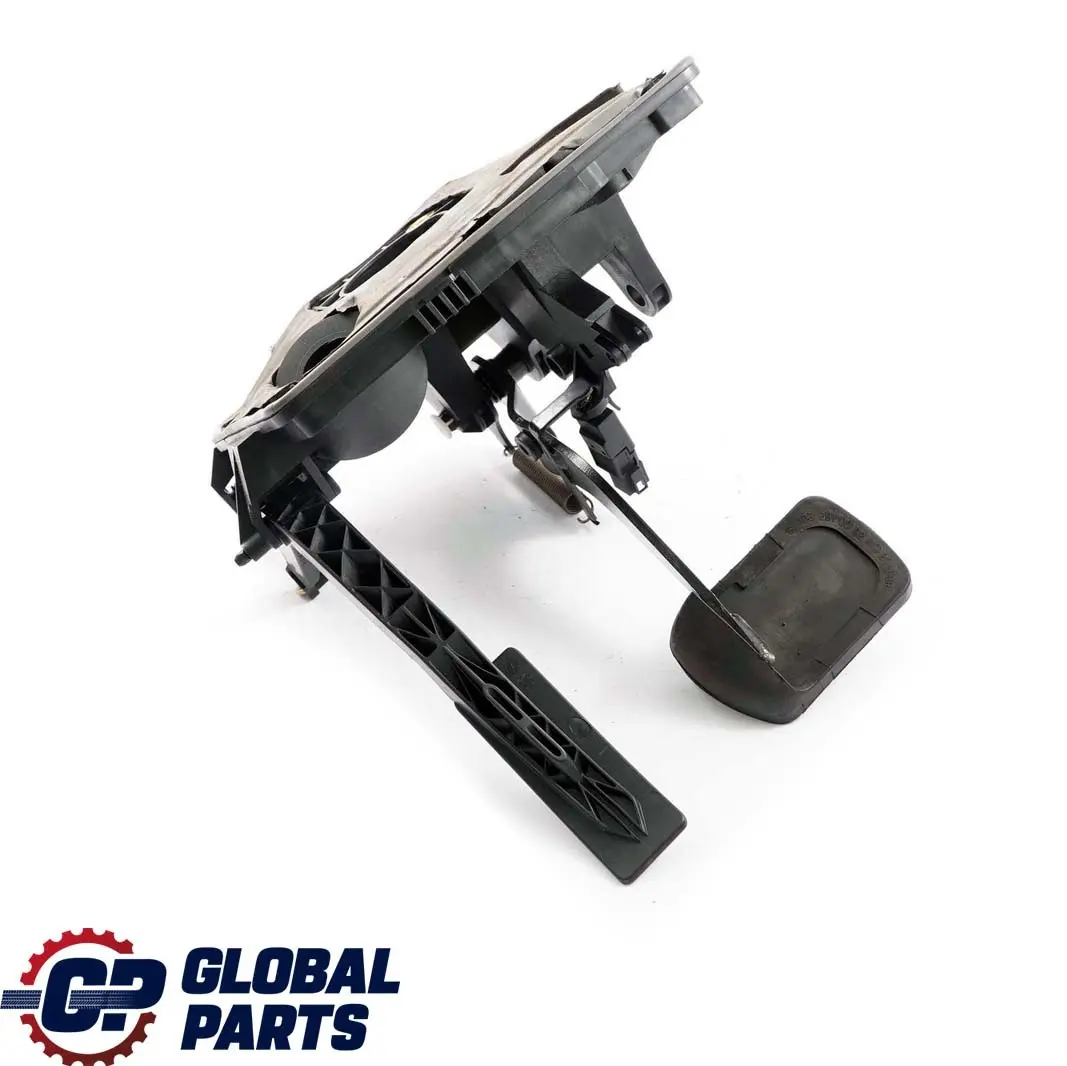  Mercedes-Benz A-Class W168 1 Pedal Assembly Pedal System - SKU rhd-A1682900549-1 - Part number A1682900549
