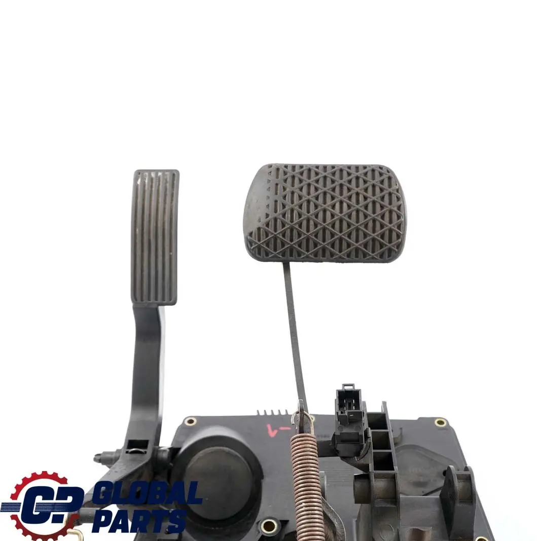 Mercedes-Benz A-Class W168 1 Pedal Assembly Pedal System to with Part number A1682900549 Mercedes-Benz A-Class W168 1 Pedal Assembly Pedal System - SKU rhd-A1682900549-1 - Part number A1682900549