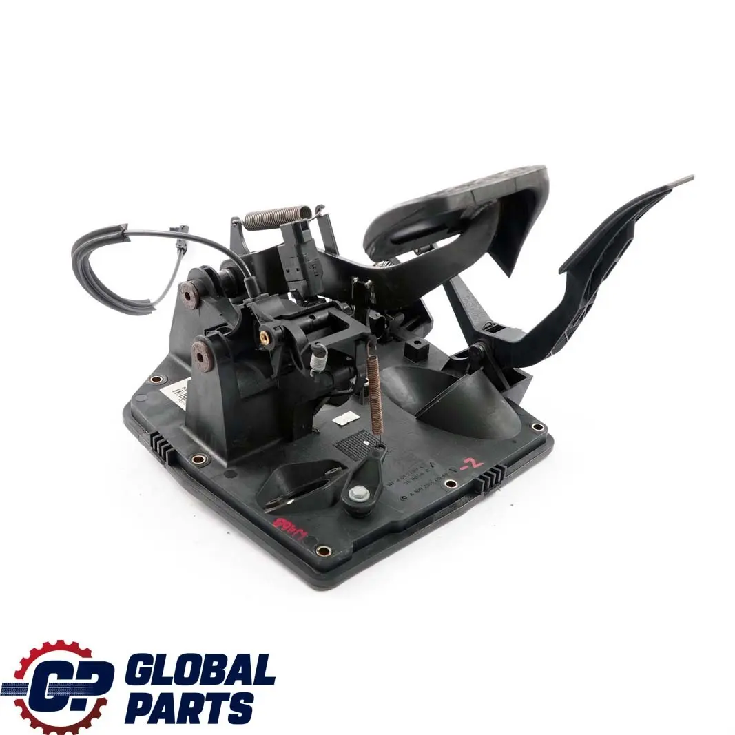 Mercedes-Benz A-Class W168 2 Pedal Assembly Pedal System to with Part number A1682900549 Mercedes-Benz A-Class W168 2 Pedal Assembly Pedal System - SKU rhd-A1682900549-2 - Part number A1682900549